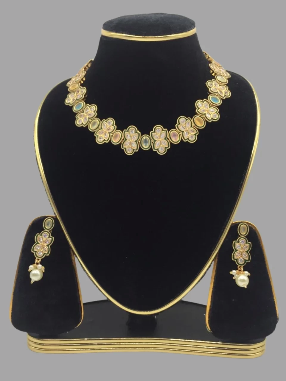 Matte finish white block stone necklace set